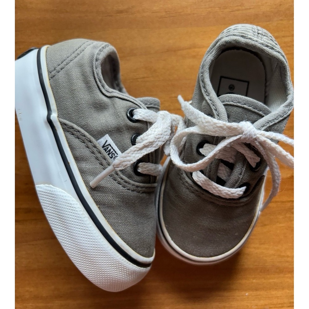 Vans Classics Grey White Lace Up Sneaker Shoes Infant Toddler Size 5